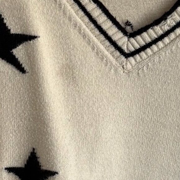 Distressed Thrashed Star Crop Sweater - Picture 3 of 3